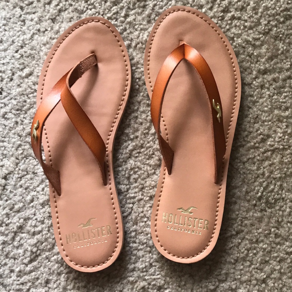 Hollister Flip Flops